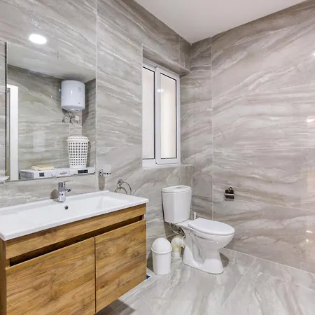 Designer With Stunning Sea Views In St Pauls By 360 Estates
