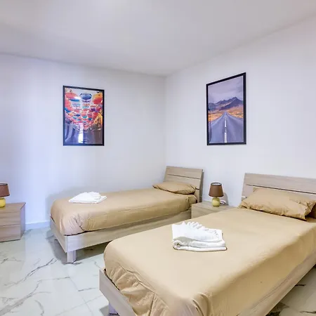 Designer With Stunning Sea Views In St Pauls By 360 Estates סיינט פול ביי